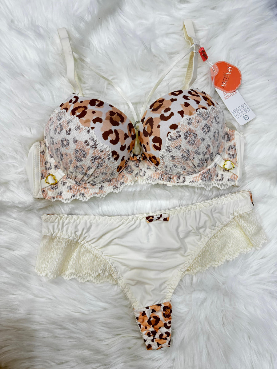 Wild Elegance Lace Bra & Panty Set