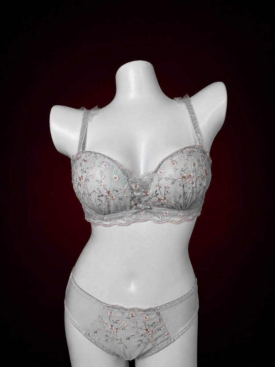 Crimson Bloom Lace Lingerie Set